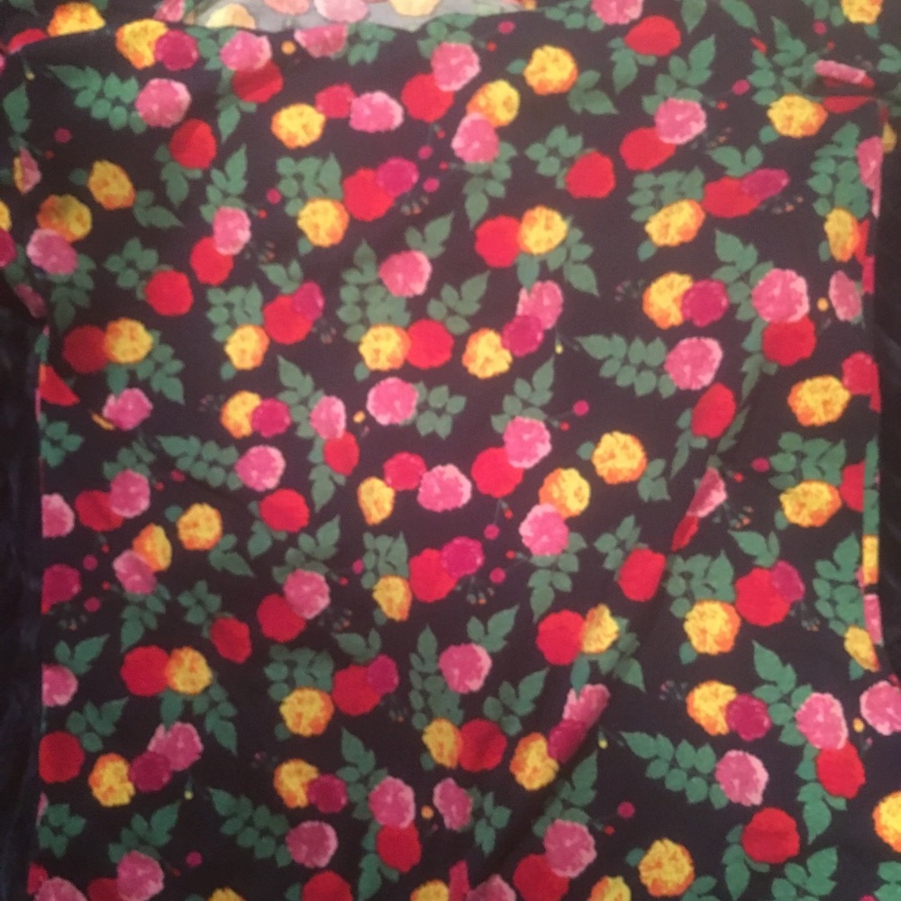 Lularoe 2xl floral Gigi